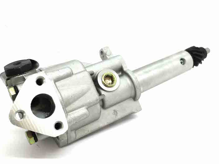Engine Oil Pump (12 Tooth) (Part Number: 4705827)
