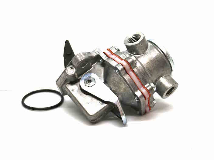 Fuel Lift Pump (Part Number: 504090935) - Call South Burnett Tractor Parts on 07 4164 2000