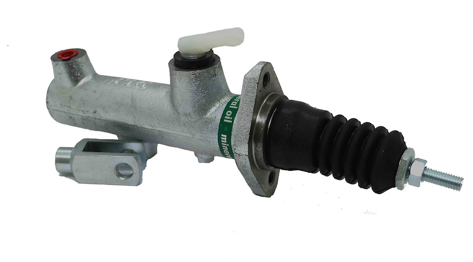 Brake Master Cylinder  (Part Number: 82018664) - Call South Burnett Tractor Parts on 07 4164 2000